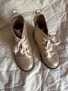 Kids Metallic Lace-Up Ankle Boots - Gold